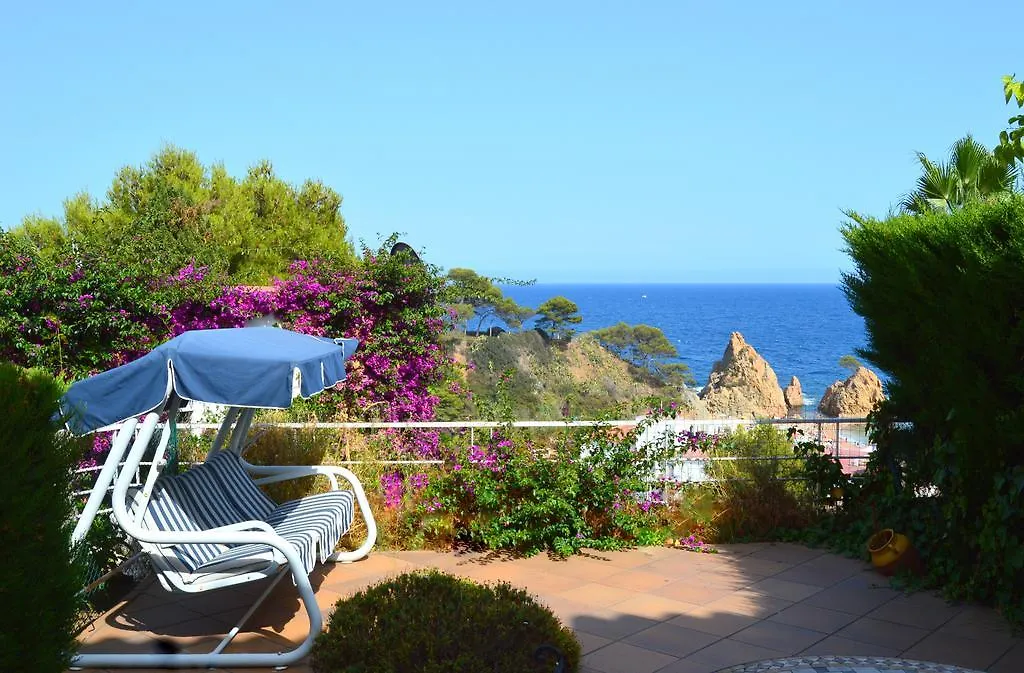 فيلا Blanca Paloma - Holiday House توسا ذي مار 0*,  إسبانيا